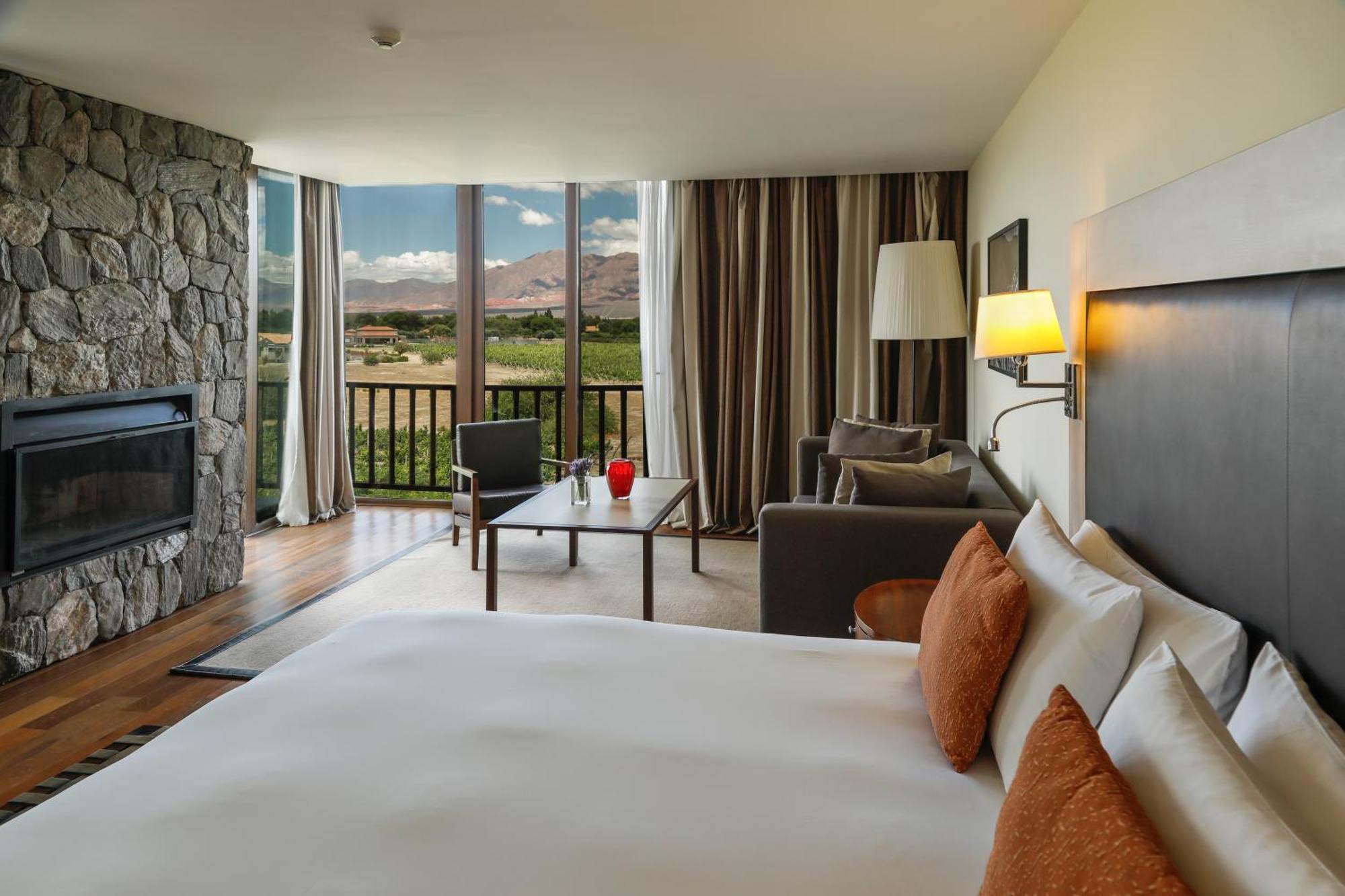 Grace Cafayate Hotel ภายนอก รูปภาพ A room at the hotel